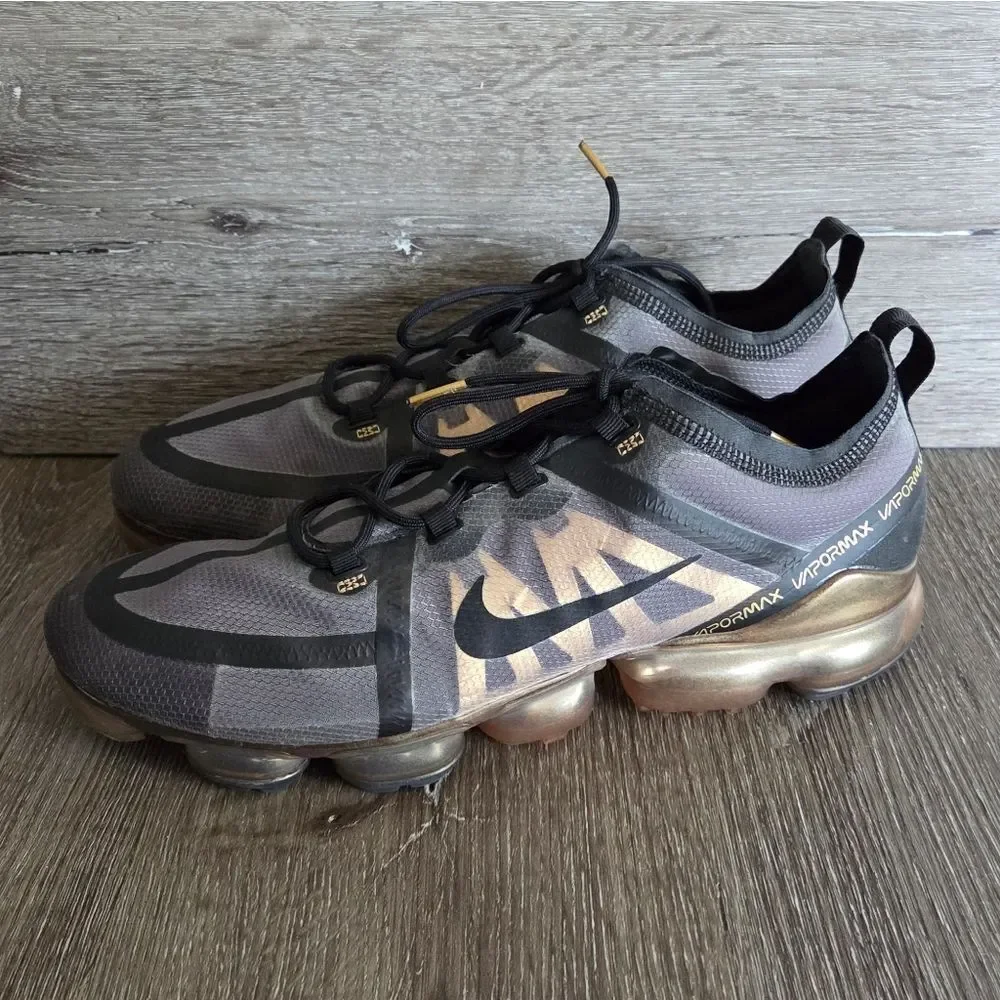Nike Air Vapormax 2019 Black Metallic Gold Sneakers AR6631-002 Men's Size 13